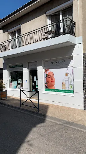 Butterfly ( Mary Cohr ) à Saint-Just-Saint-Rambert