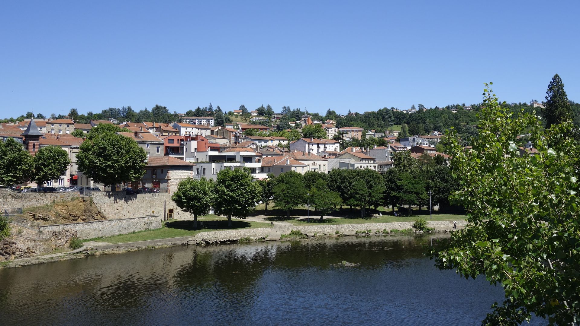 Saint-Just-Saint-Rambert - Annuaire des entreprises