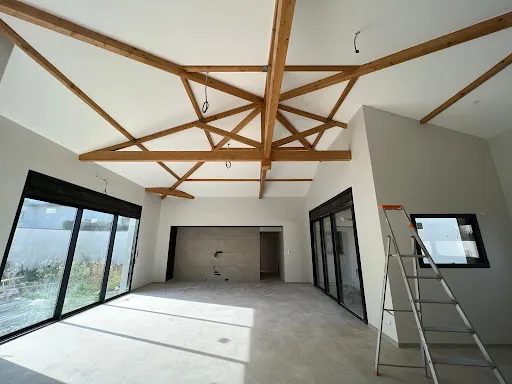 Leader peinture à Saint-Just-Saint-Rambert