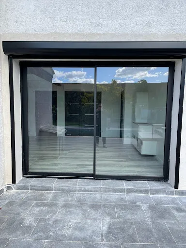 LES MENUISERIES DU SOLEIL à Saint-Just-Saint-Rambert