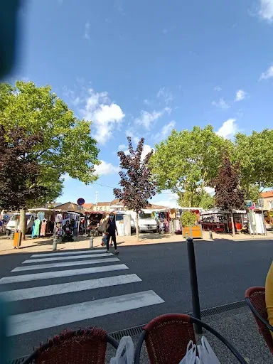 Marché St Rambert à Saint-Just-Saint-Rambert