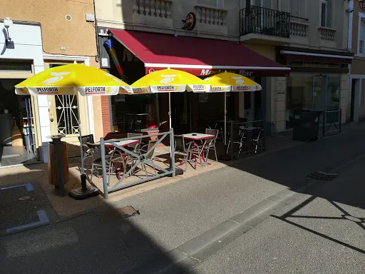Modern Bar à Saint-Just-Saint-Rambert